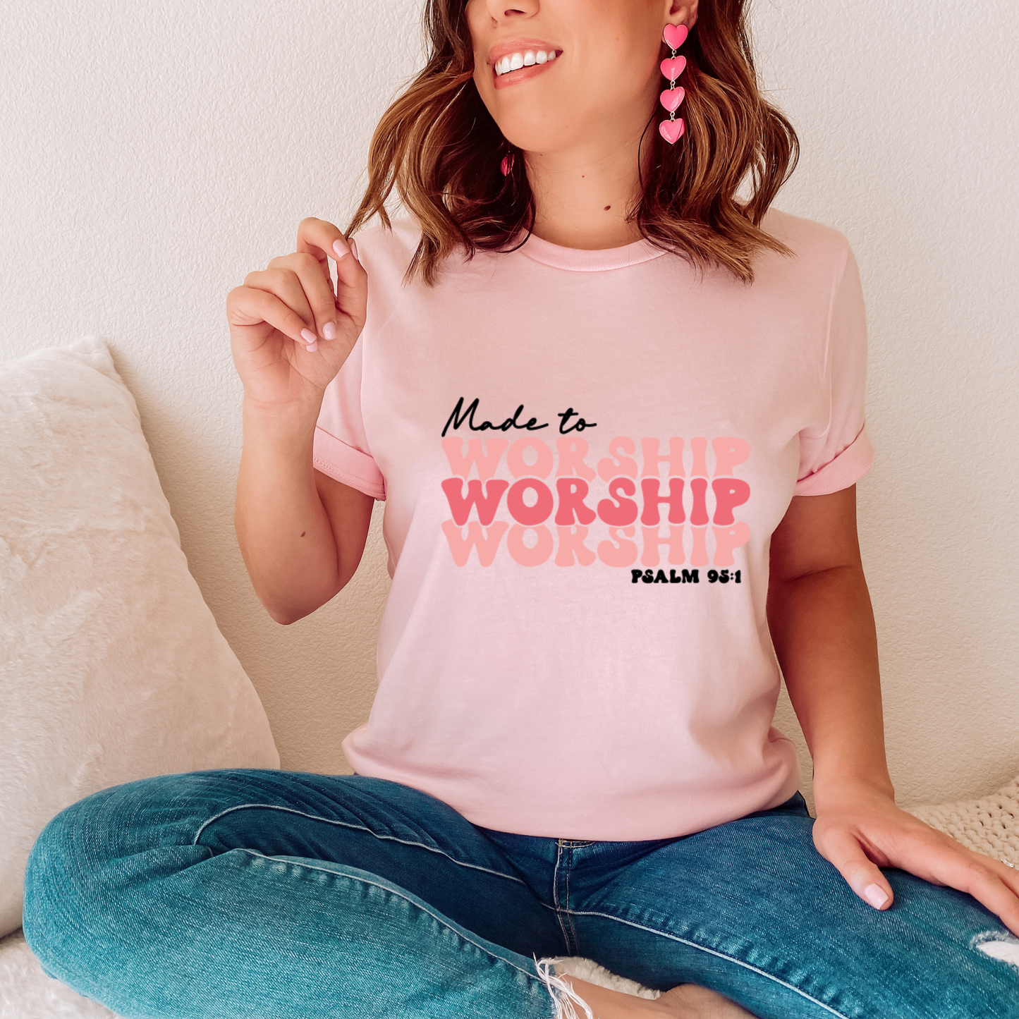 Made to Worship Retro Graphic Tee