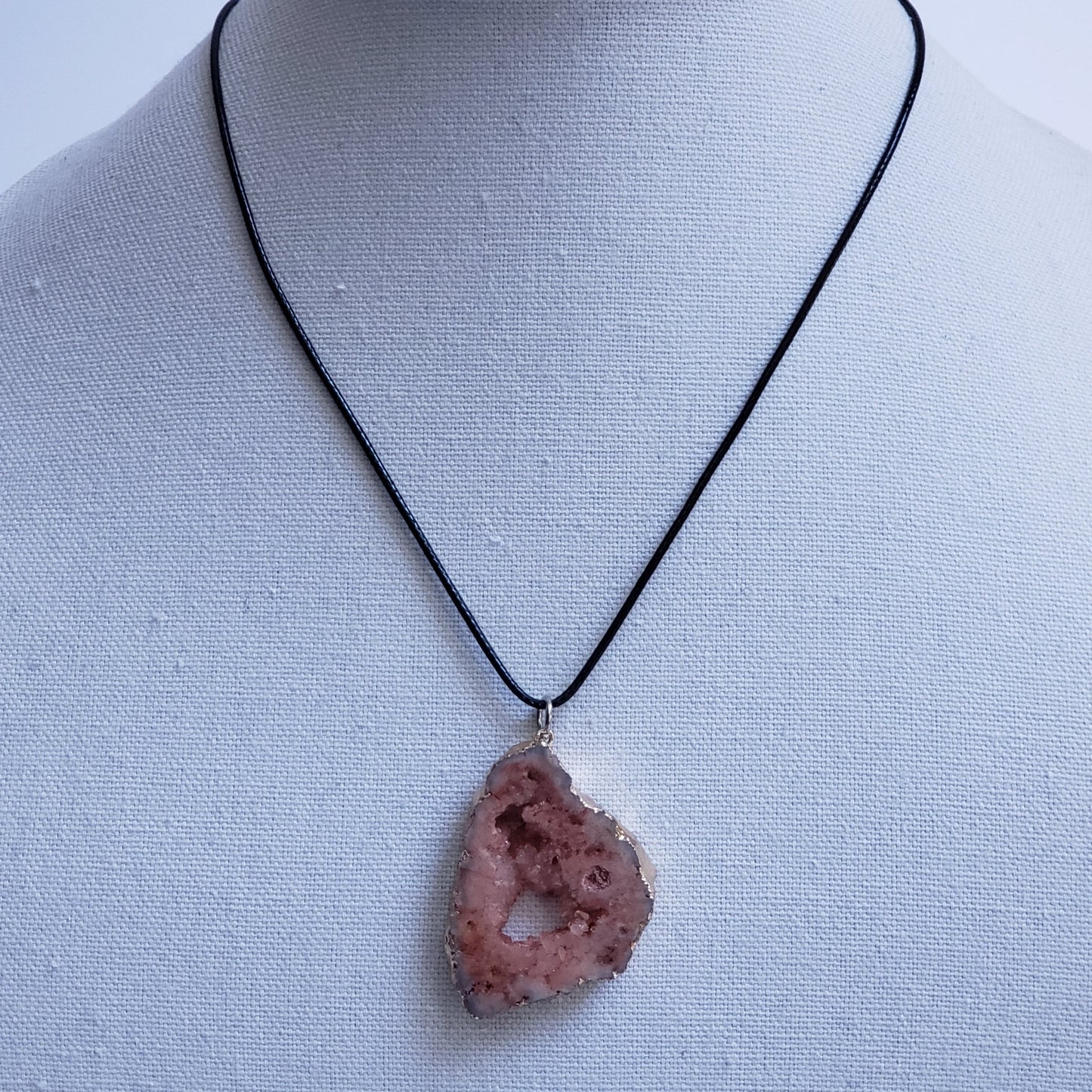 Agate sliced necklace